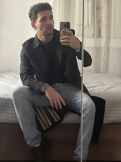 Ciro Simone Irmici, Black coat